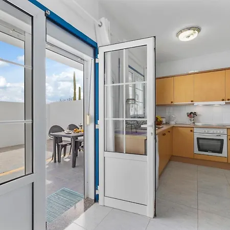 Home2book Comfy Playa Blanca, Terrace プラヤ・ブランカ