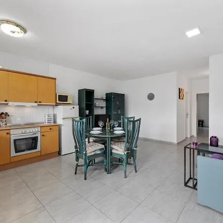Home2book Comfy Playa Blanca, Terrace * Коста Бланка